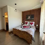 Holiday home Des Douze Mulets *
