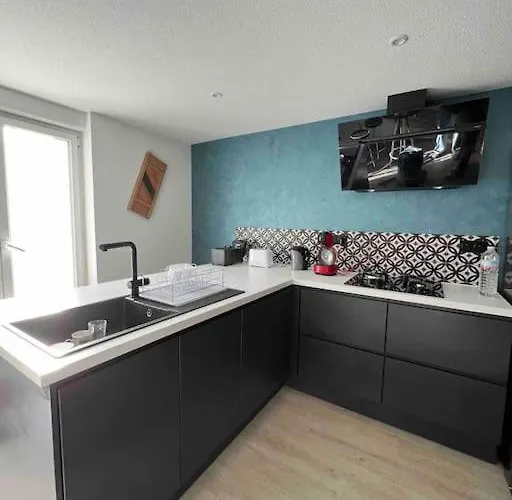 Des Douze Mulets Hébergement de vacances *