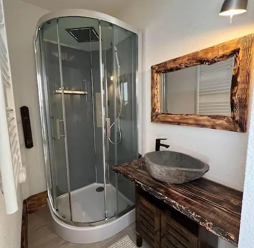 Des Douze Mulets Hébergement de vacances *